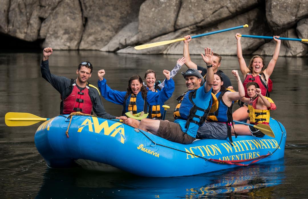 Guided Paddle Boat Crew